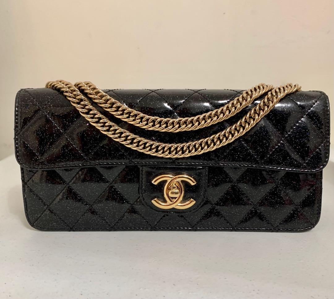 chanel glitter bag