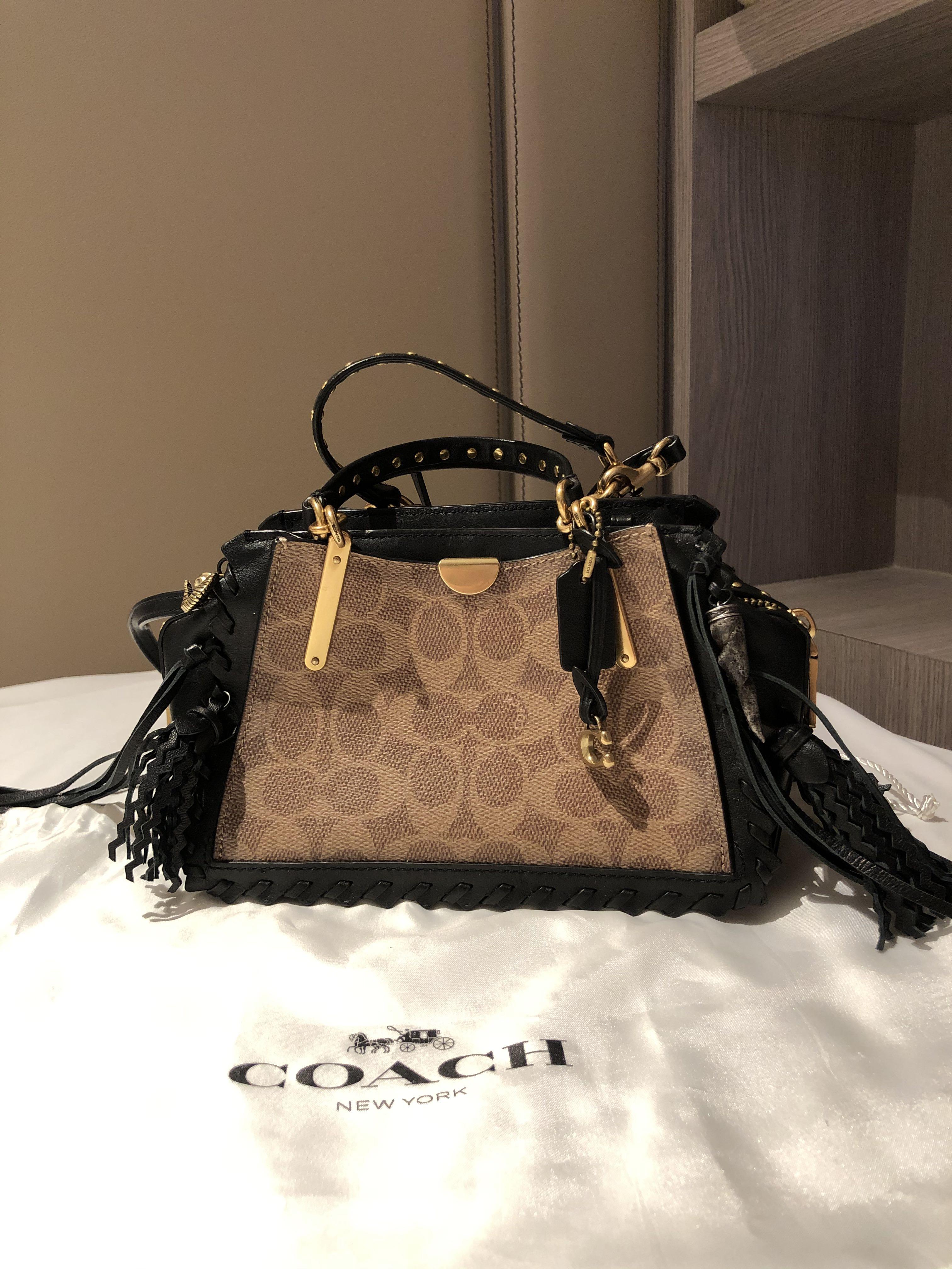 Coach Dreamer 21 Signature Tassel Bag Carousell