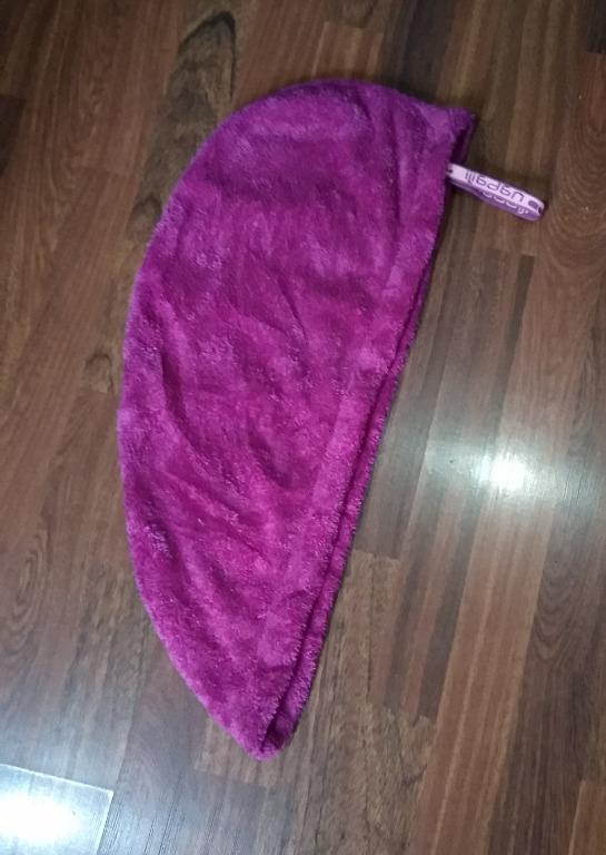 DECATHLON NABAIJI DARK VIOLET SOFT MICROFIBRE HAIR TOWEL, Women's Fashion,  New Undergarments & Loungewear on Carousell
