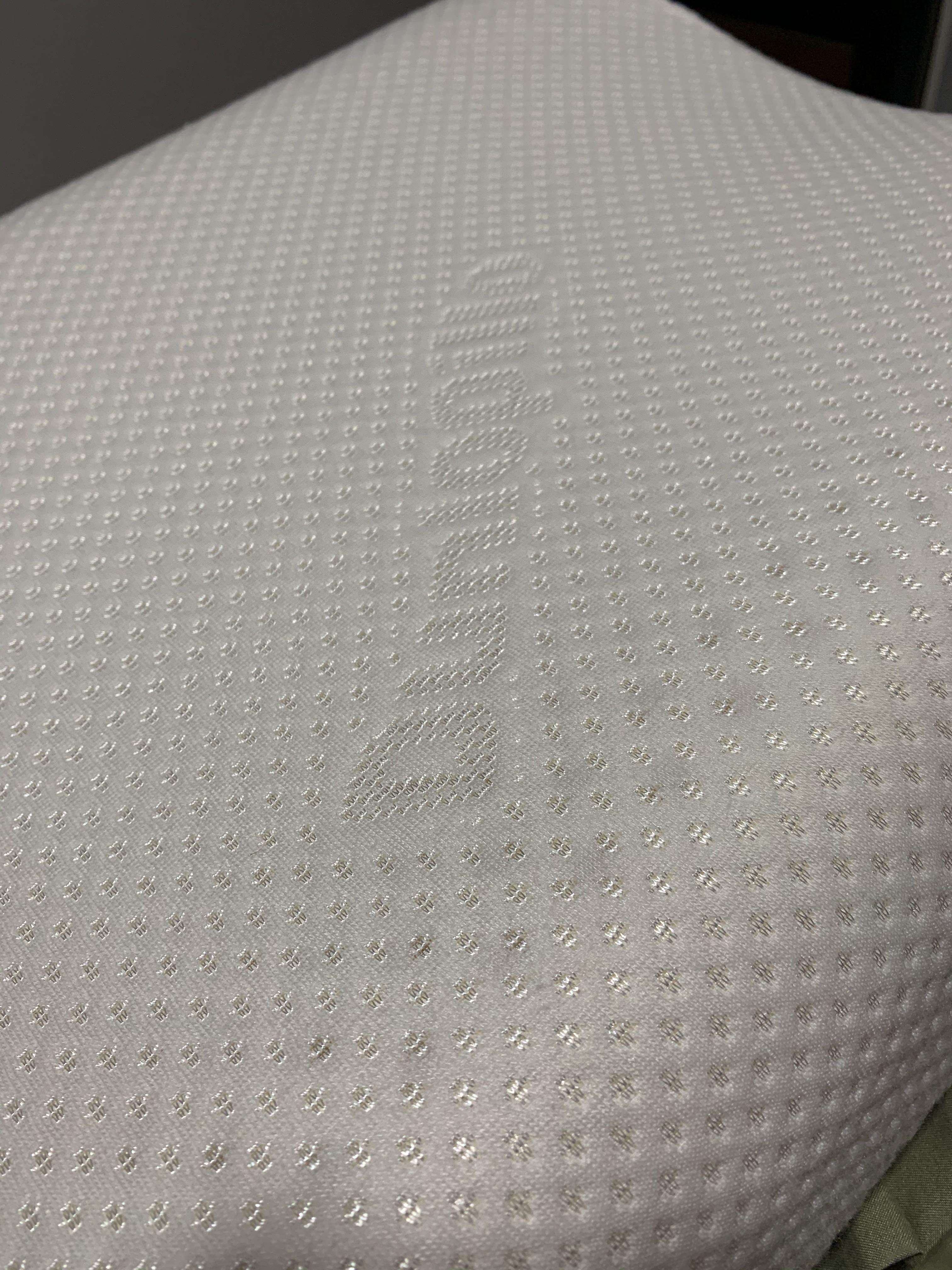 Dunlopillo airflow best sale ergo latex pillow