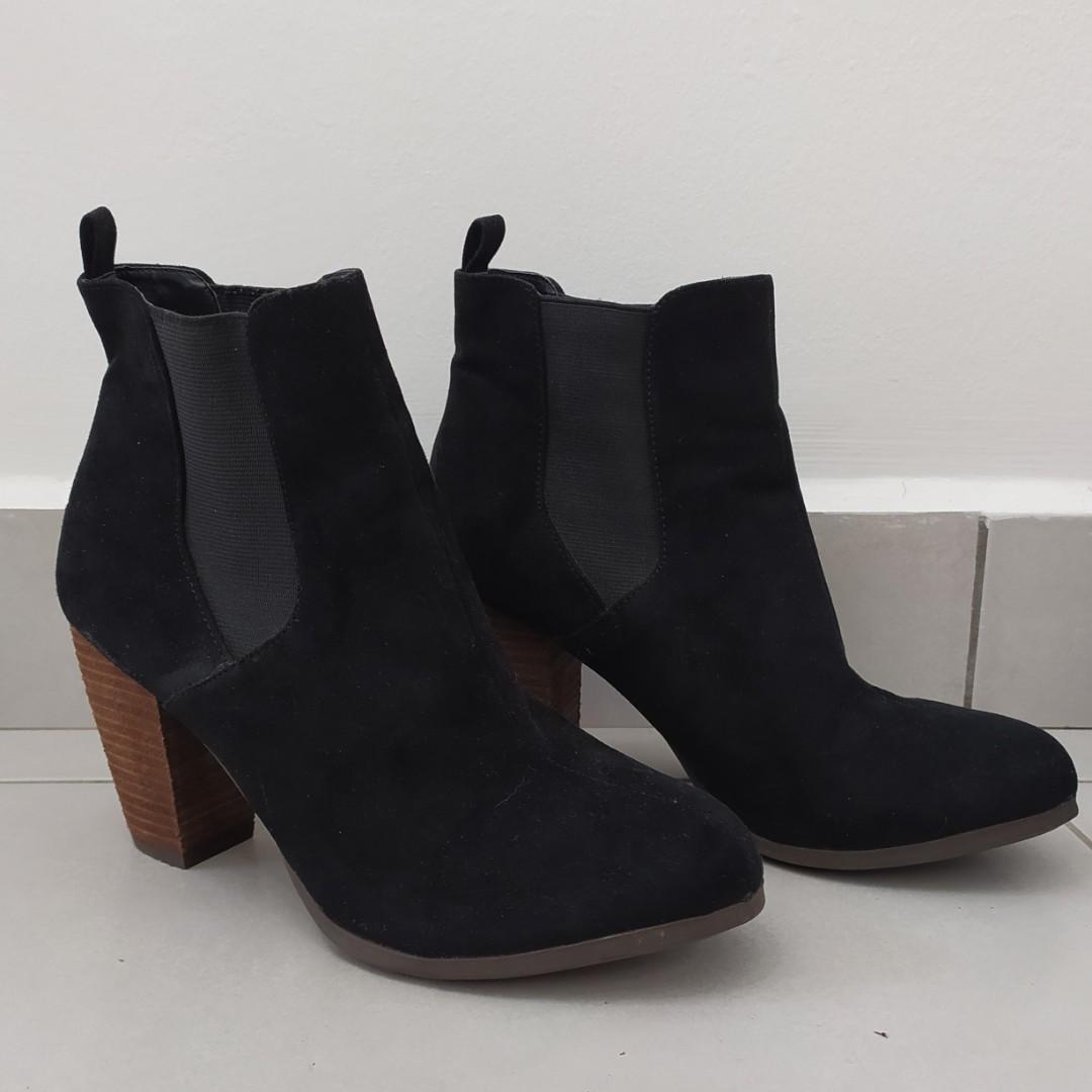 Express discount boots womens