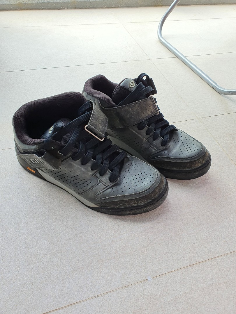 Giro Riddance Mid Men s Fashion Footwear Sneakers on Carousell