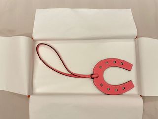 （分類：）位於 。 由 larkmoon 提交（商品編號 1068397630，圖片 1）。簡介： 。