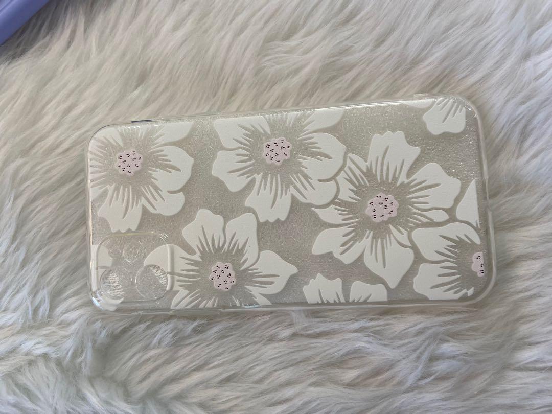 Iphone 11 cases bundle (Category: Cases & Sleeves) located in Angeles City. Submitted by lux.finds (Listing ID 1068338422, Image 2). Description: 150 each 500 bundle.