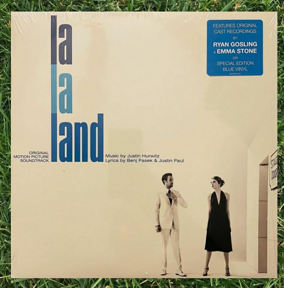 LOOKING FOR LA LA LAND VINYL LP (Category: Vinyls) located in Paranaque City. Submitted by d4n13ll3 (Listing ID 1068216867, Image 1). Description: LOOKING FOR LA LA LAND VINYL BUDGET IS 1800 BUT SUBJECT TO CHANGE.