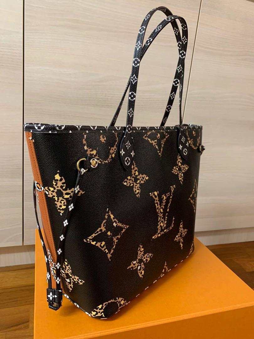 Brand New Louis Vuitton League of Legends Neverfull MM, Women's Fashion,  Bags & Wallets, Purses & Pouches on Carousell