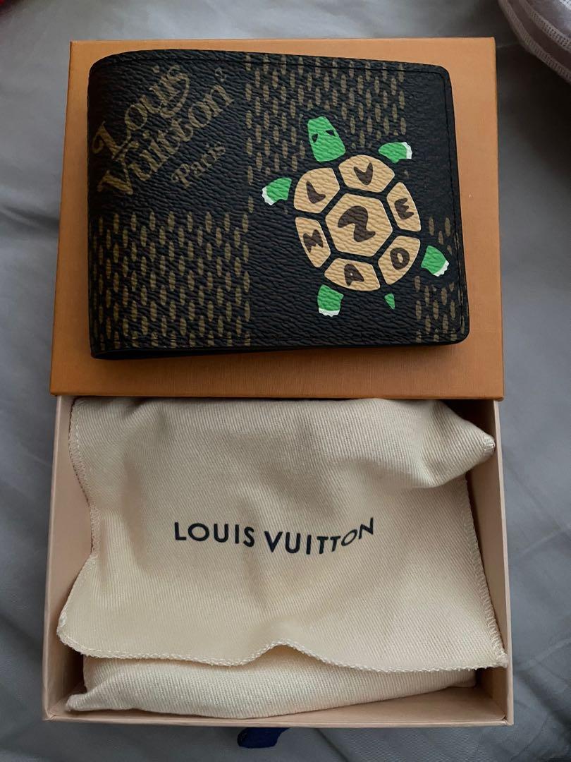 Louis Vuitton x Nigo Multiple Wallet Monogram (LV Made / Human Made)  M81108, 名牌, 手袋及銀包- Carousell