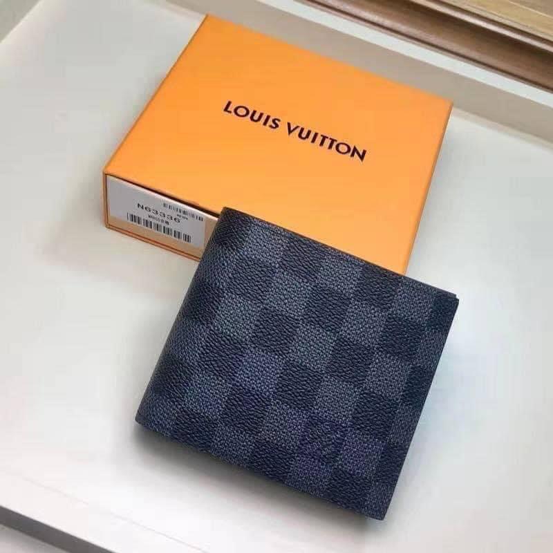 Authentic LV men wallet, Men's Fashion, Watches & Accessories, Wallets &  Card Holders on Carousell