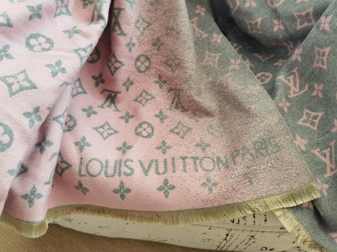Louis Vuitton Double LV Scarf