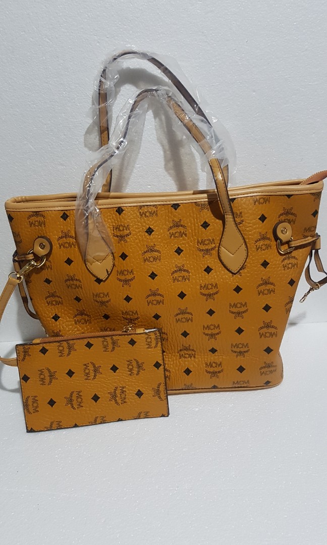 mcm tote with pouch