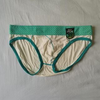 (Category: ) located in . Submitted by willtippin (Listing ID 1068396722, Image 1). Description: .