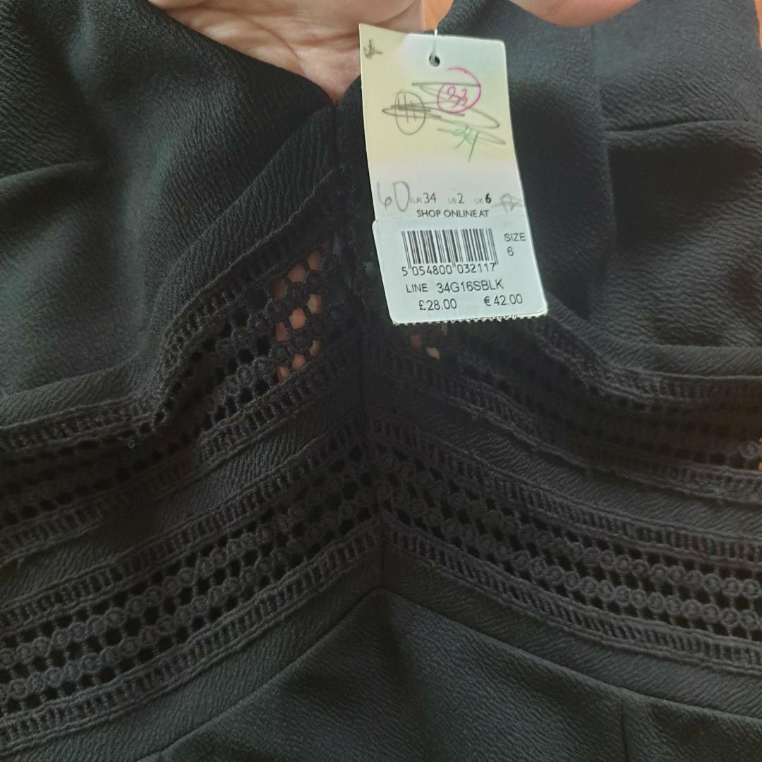 Miss Selfridge bodycon dress (Category: Dresses) located in Makati City. Submitted by chezcaii (Listing ID 1068329673, Image 2). Description: bnwt size 2.