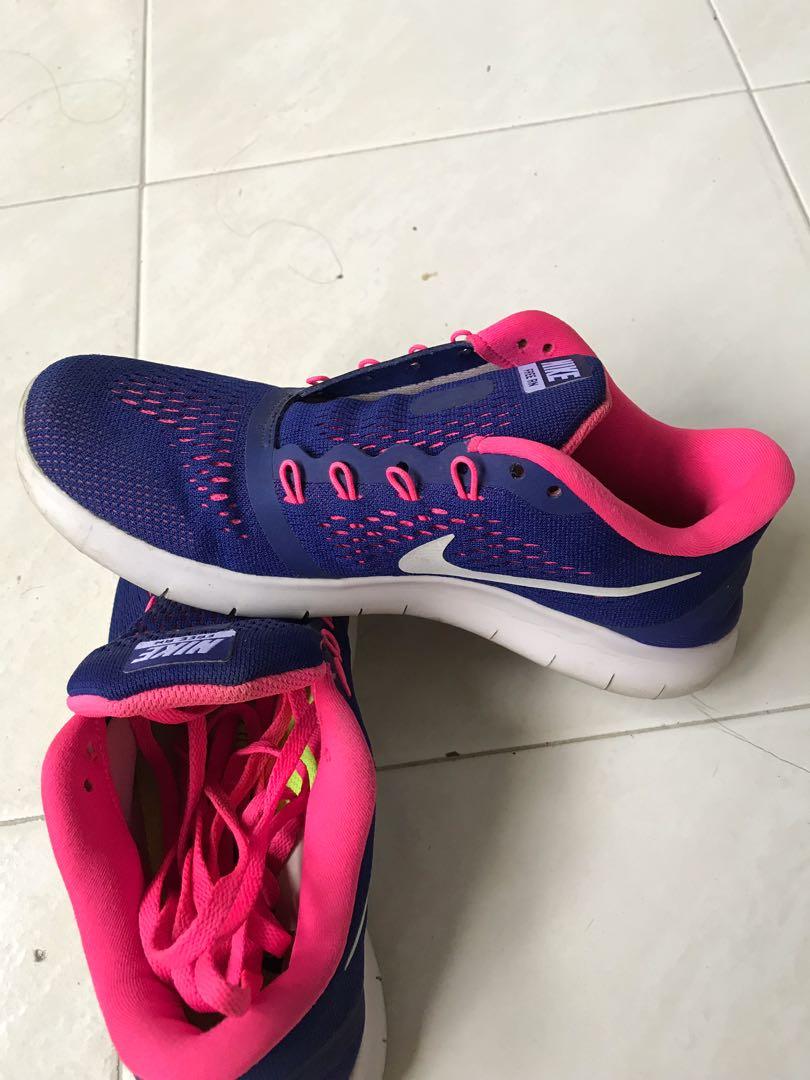 Nike limited edition Neon color Super cute