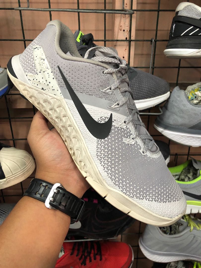 Nike Metcon 4 Atmosphere Grey 11.5 US M