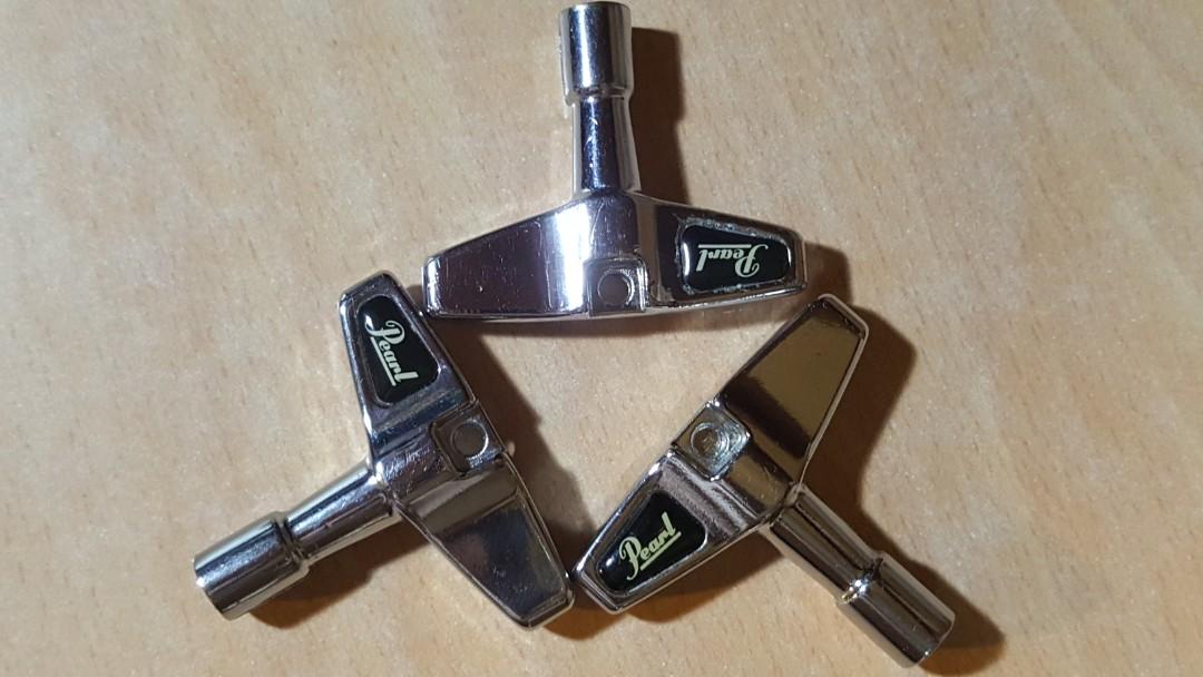 pearl k-050 drum tuning key (Category: Musical Instruments) located in Paranaque City. Submitted by kutoi.ancheta (Listing ID 1068308923, Image 3). Description: pearl k-050 drum tuning key ₱600 take both as is only! no warranties! pm for inquiries... #pearl #k050 #drumkey.