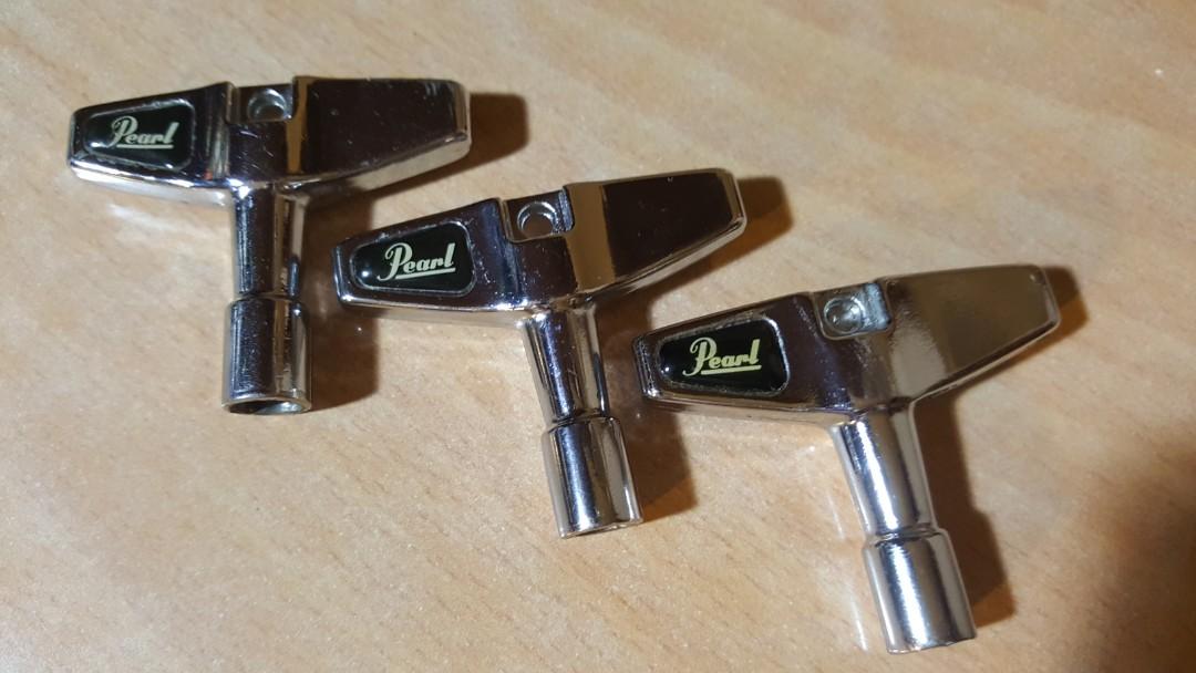 pearl k-050 drum tuning key (Category: Musical Instruments) located in Paranaque City. Submitted by kutoi.ancheta (Listing ID 1068308923, Image 1). Description: pearl k-050 drum tuning key ₱600 take both as is only! no warranties! pm for inquiries... #pearl #k050 #drumkey.
