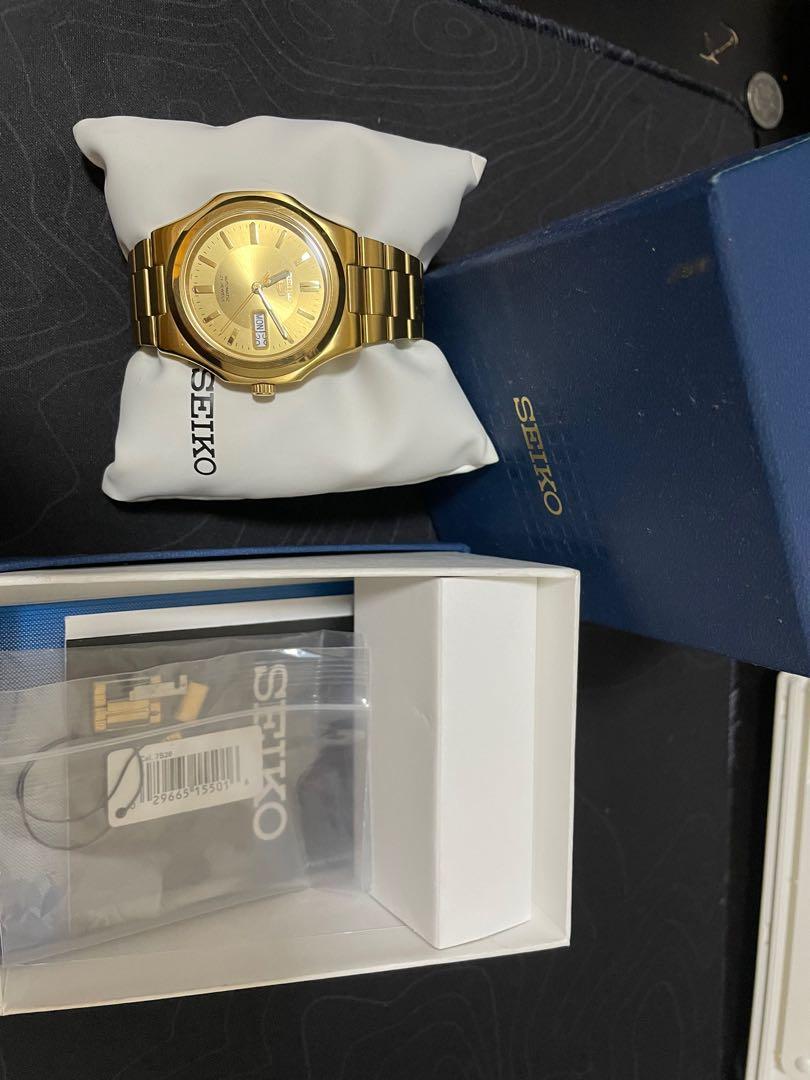 Seiko SNKK52 Seikonaut Men s Fashion Watches Accessories