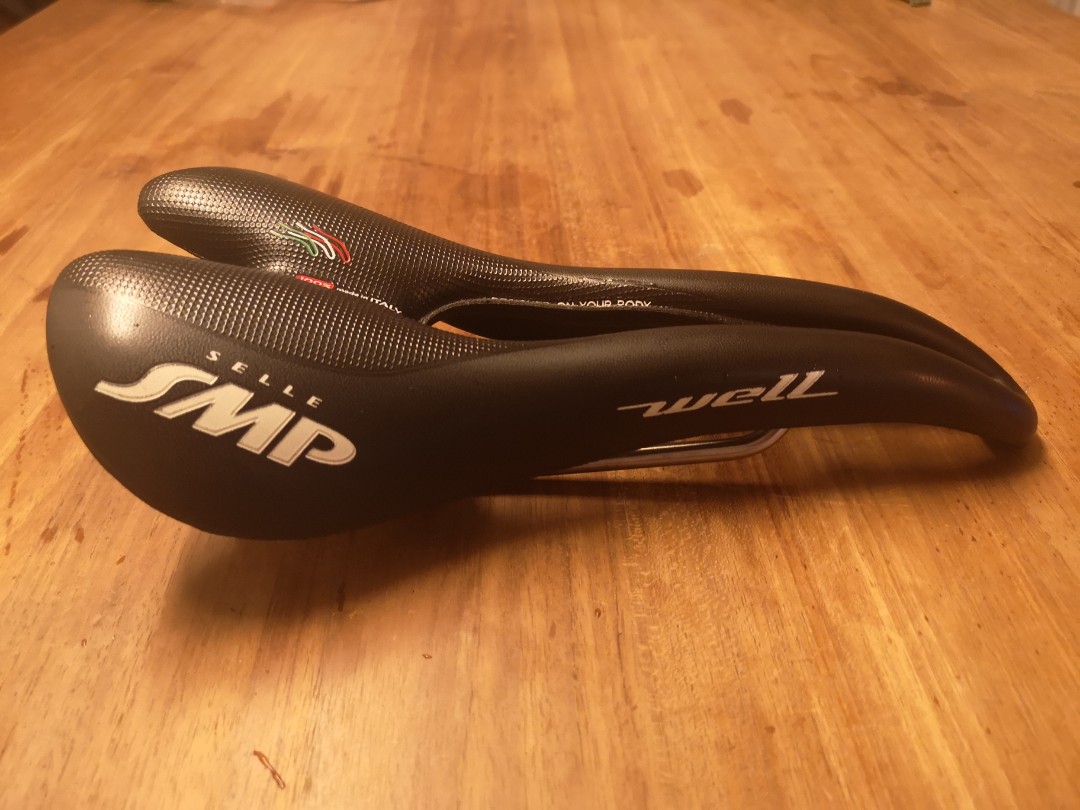 Selle Smp Well Saddle, Sports Equipment, Bicycles & Parts, Parts