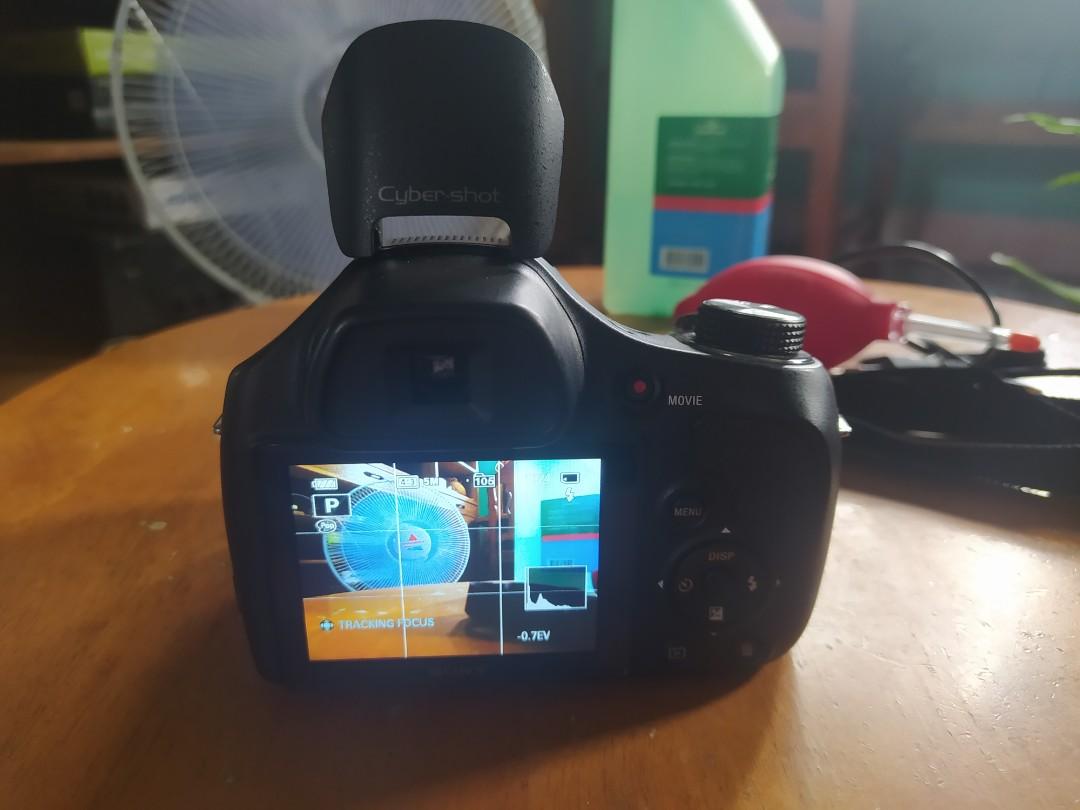 Sony DSC-H400 Camera (COMPLETE SET) (Category: Video Cameras) located in Manila. Submitted by thegirlwiththecardigan (Listing ID 1068259840, Image 2). Description: Only used 2-3 times. Sobrang lightly used. Original price: 16,999 Specs: https://www.sony.com.ph/electronics/cyber-shot-compact-cameras/dsc-h400/specifications Complete set with box, camera bag, memory card, charger and user manual. With lens protector, and dust blower (for cleaning) N