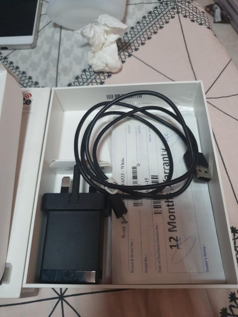 Sony Experia Z3 plus dual sim (Category: Sony) located in Lucena. Submitted by carendbitancur (Listing ID 1068306941, Image 2). Description: still working good only issue is missing edge see the 3rd to the last photo also there is a small gap between the body and the lining protector 3 gb Ram 32 Gb memory expandable since there are 2 slots. 1 can be for sim and the other one for Micro SD. one of the issues of Sony is madali uminit ung likod pero 