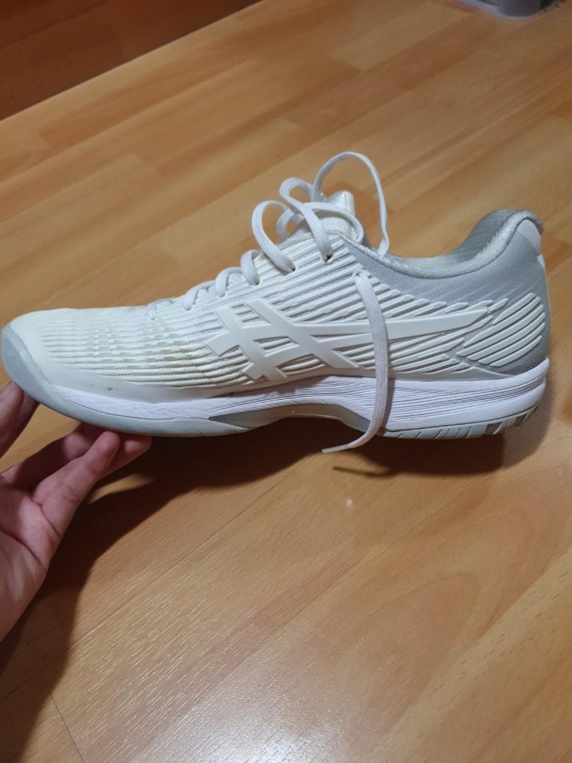 SPORTS SHOES Asics TWISTRUSS, Women's Fashion, Footwear, Sneakers on  Carousell