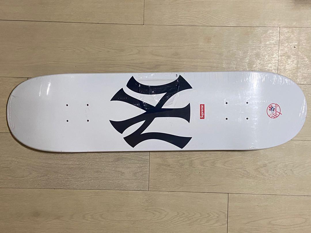 Supreme New York Yankees Skateboard Deck white, 運動產品, 運動與