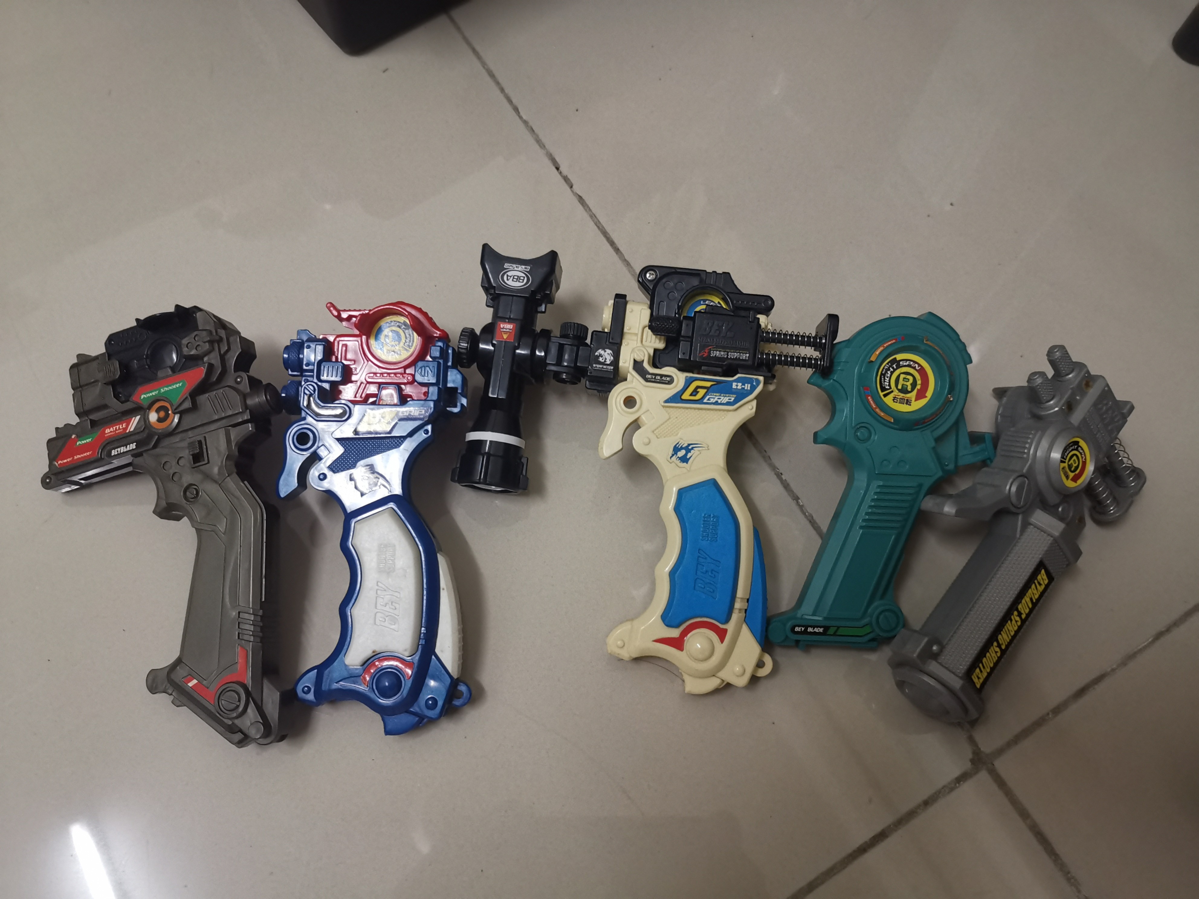 Takara Bakuten Shoot Beyblade First Generation Launcher