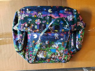 (Category: ) located in . Submitted by annie.bear (Listing ID 1068427484, Image 1). Description: .