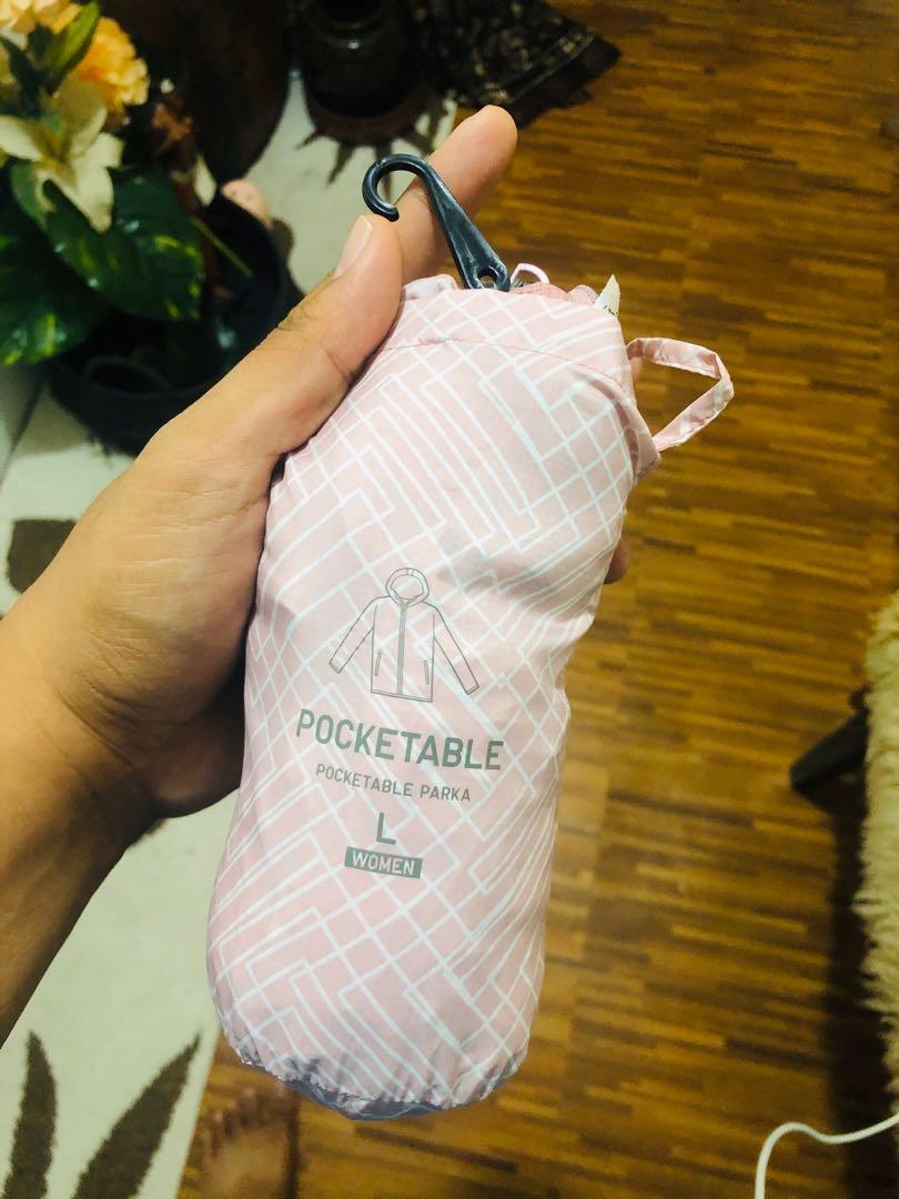 uniqlo portable parka
