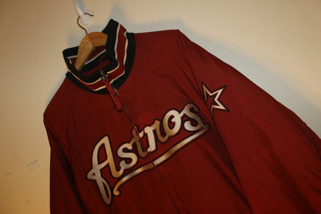 VINTAGE ASTROS MLB JACKET, Men's Fashion, Coats, Jackets and Outerwear on  Carousell