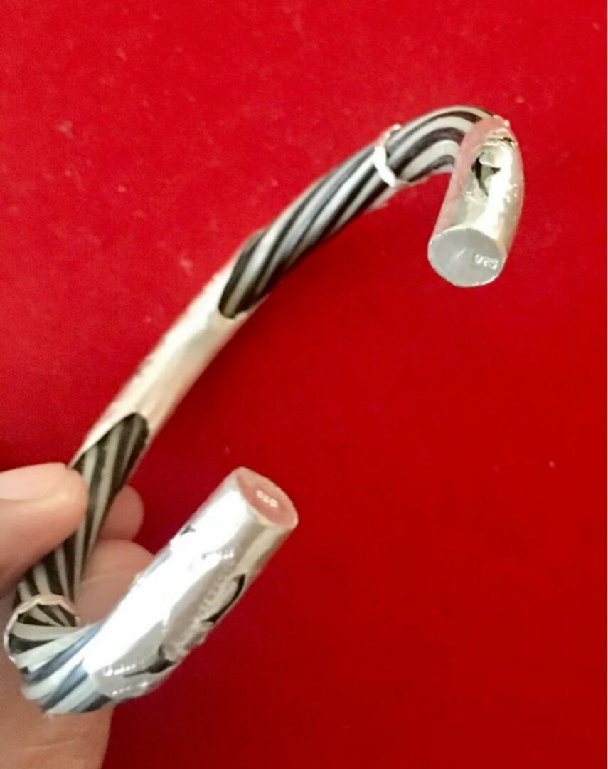 Yanai mudi bracelet gold outlet