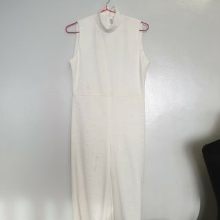 (Category: ) located in . Submitted by feedyourstyle (Listing ID 1068276420, Image 1). Description: .