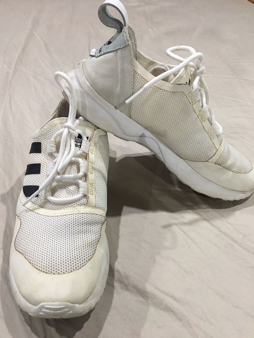 Adidas white shoes, Women's Fashion, Footwear, Sneakers on Carousell