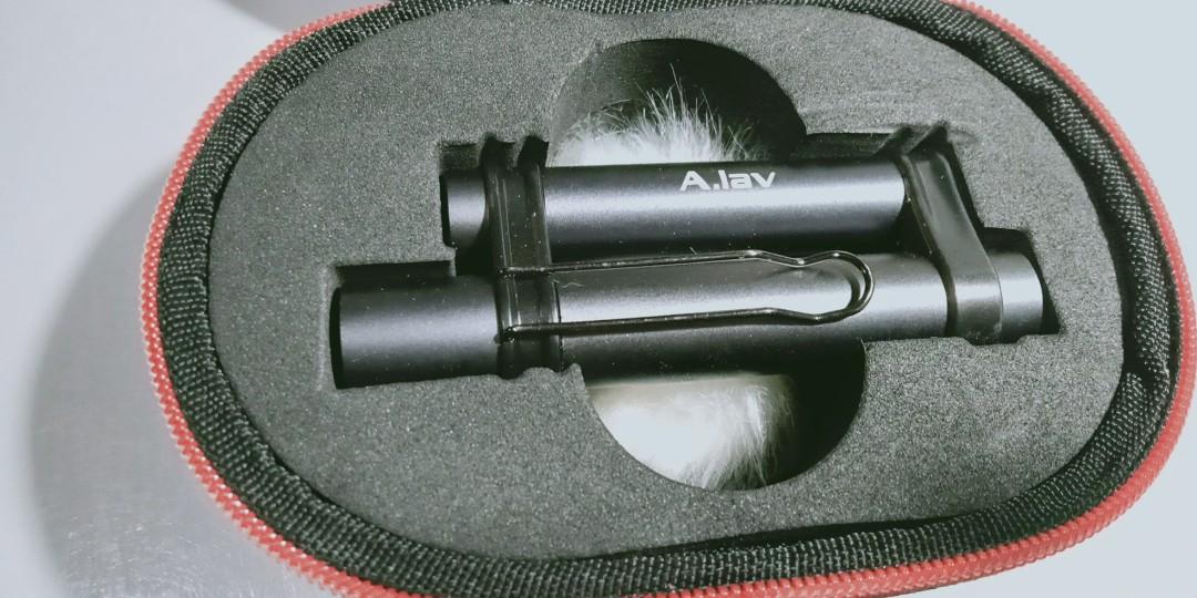APUTURE APUTURE V-ALAV LAVALIER MICROPHONE (Category: Microphones) located in Cauayan City . Submitted by jiordz_elcino (Listing ID 1068555614, Image 3). Description: PRODUCT HIGHLIGHTS ( igoogle mo) slightly neg. used once or twice very good quality.
