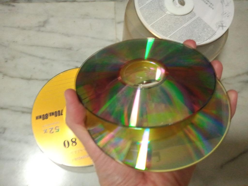 Empty DVD/CD casings and blank writable CDs, Computers & Tech, Parts