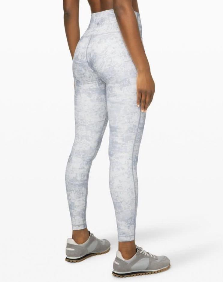 Lululemon Wunder Under High-Rise Tight 28 Full-On Luxtreme, Women's  Fashion, Activewear on Carousell