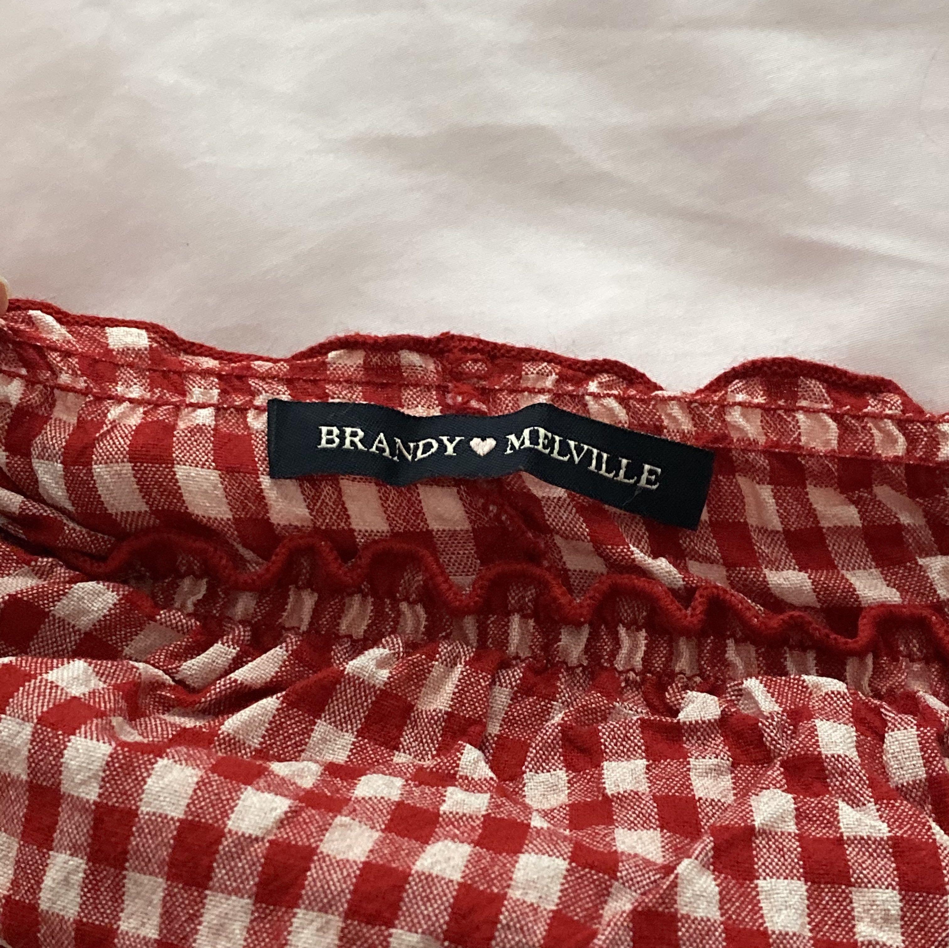 Rare Brandy Melville Kinsley Tube Top Plaid white Red, Women's Fashion, Tops,  Sleeveless on Carousell