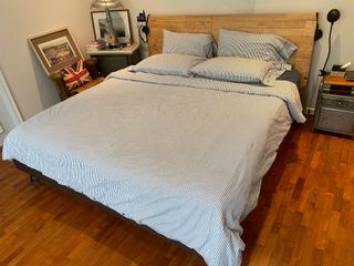 (Category: ) located in . Submitted by sg_preloved (Listing ID 1068516785, Image 1). Description: .
