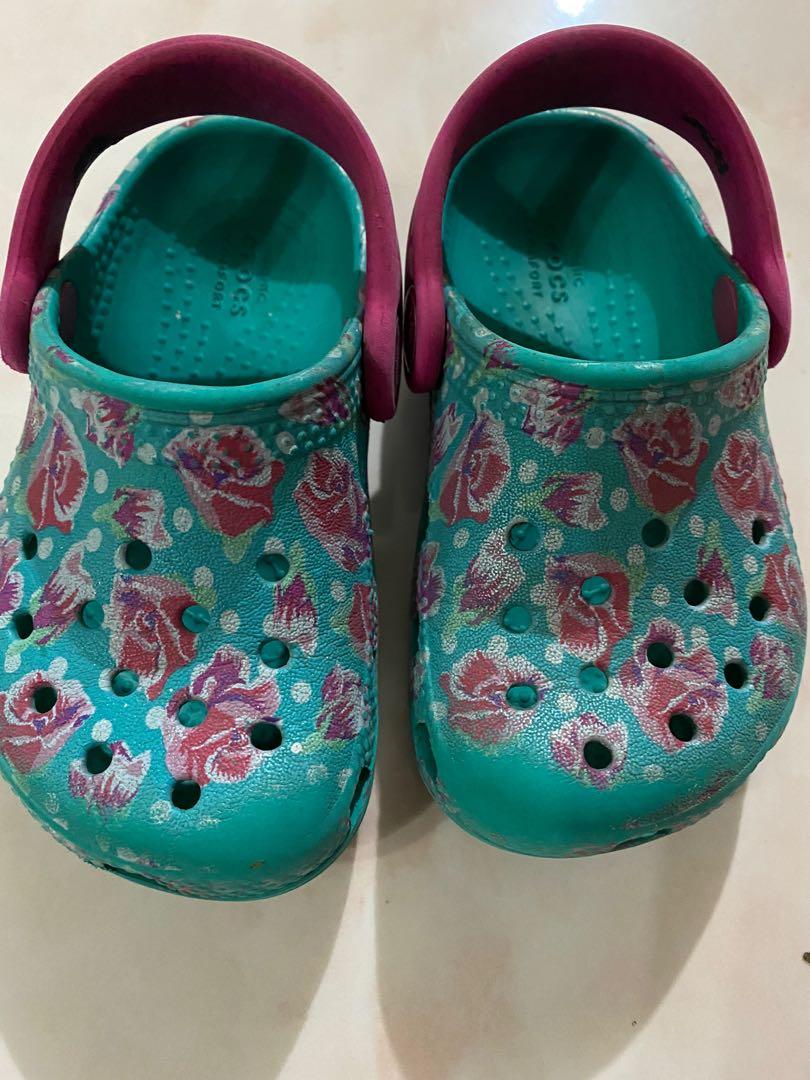 infant crocs 3c