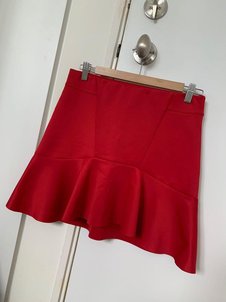 Guess outlet red skirt