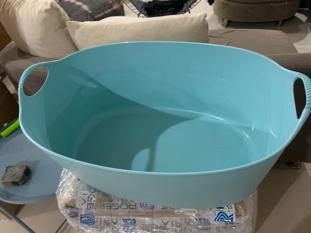 Ikea Laundry Basket Baby Bathtub