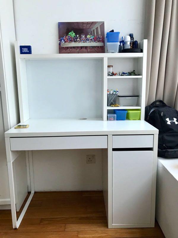 Ikea Study Table (Category: Tables & Sets) located in Kuala Lumpur. Submitted by annc_ (Listing ID 1068587708, Image 1). Description: PM for real pics :) *picture is used for illustration purposes.
