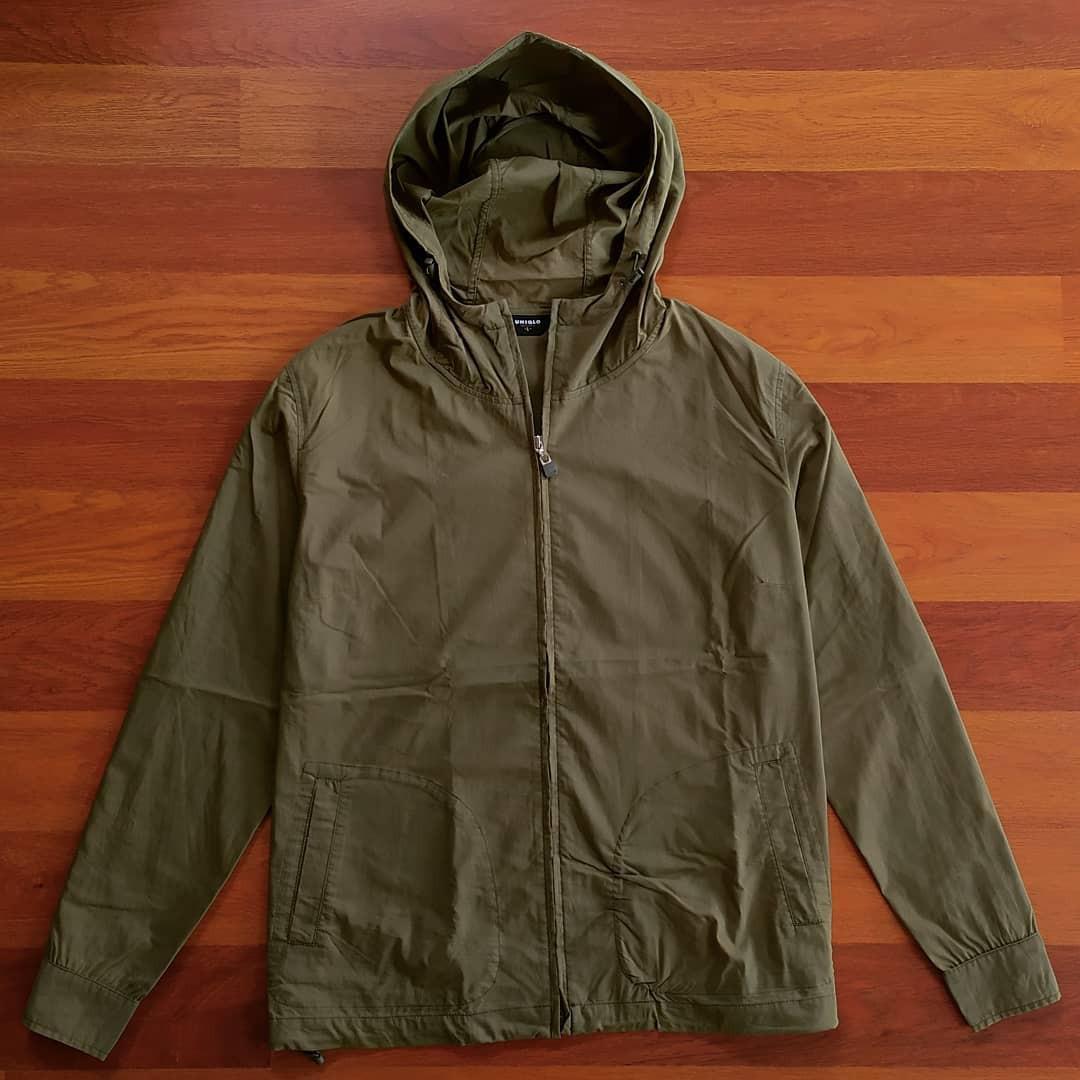 Jaket sales running uniqlo