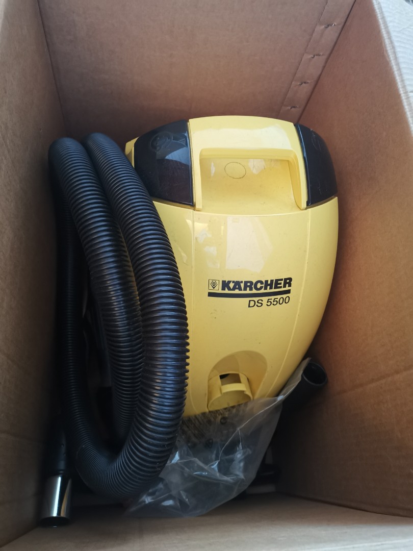 Karcher Vacuum Cleaner DS5500, TV & Home Appliances, Vacuum Cleaner