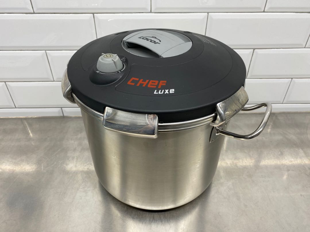 magic chef pressure cooker