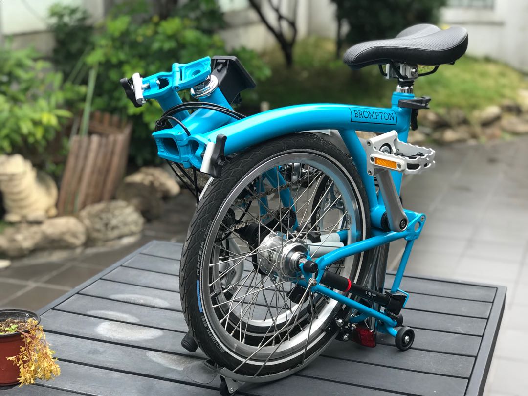 brompton lagoon blue