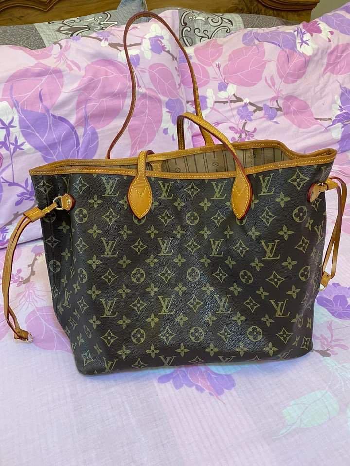 chanel neverfull