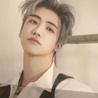 （分類：）位於 。 由 nnnajaem 提交（商品編號 1068592773，圖片 1）。簡介： 。