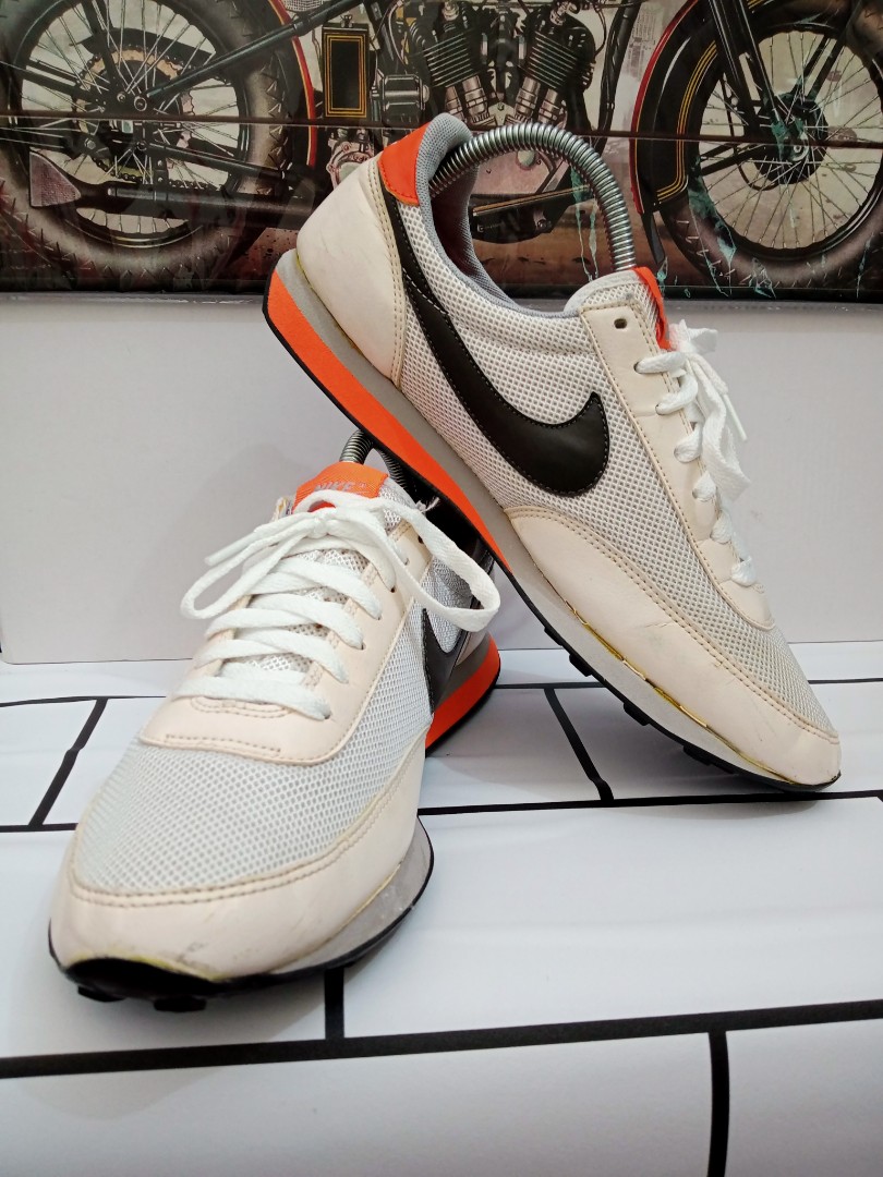 mens nike tailwind 79