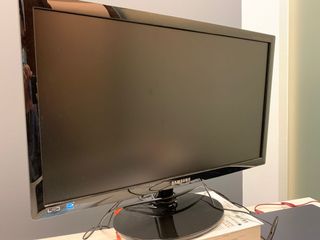(Category: ) located in . Submitted by caousell.seller.random (Listing ID 1068519590, Image 1). Description: .